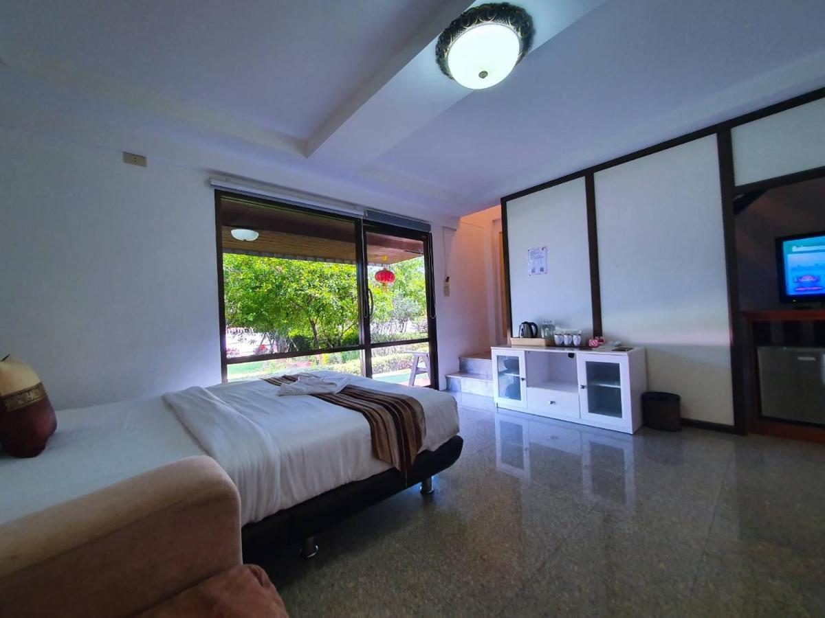 Dreampark Resort Kanchanaburi Extérieur photo